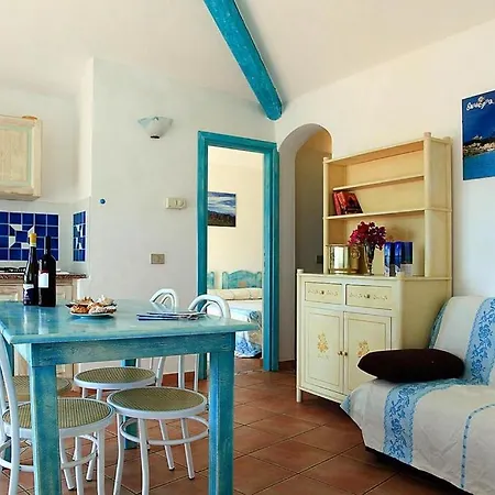 Lu Nibareddu, Loiri Appartement Monte Petrosu